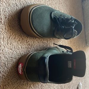 Vans China Ferguson skate shoes